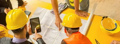 الإشراف الفني وإدارة المشاريع